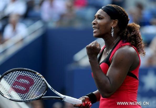 Federer, Williams into fourth round of retirement-hit U.S. Open