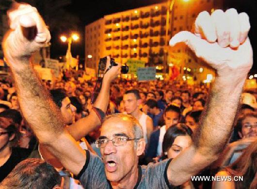 Tens of thousands protest for high living costs in Israel