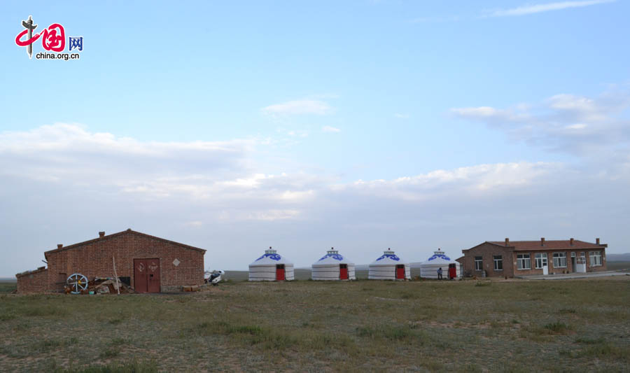 Xilinguole National Nature Reserve lies in the boundaries of Xilinguole City in the Inner Mongolia Autonomous Region. Covering a total area of 10,786 square kilometers, the reserve was established in 1985 as the first grassland nature reserve in China. [Photo by Corey Cooper/China.org.cn]