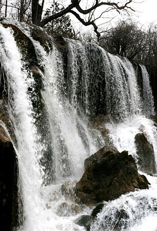 Shuzheng Waterfall 