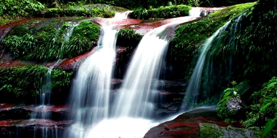 Top 10 most beautiful Chinese waterfalls