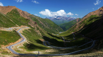 Balang Mountain in Sichuan