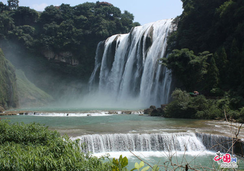 Huangguoshu Waterfall,one of the 'Top 10 September destinations in China'by China.org.cn.
