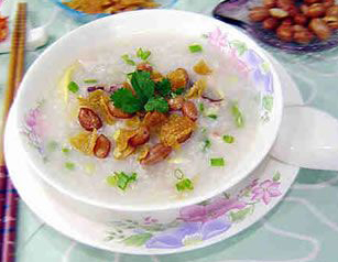 Litchi Bay-style congee, one of the 'top 10 famous Guangzhou dim sums' by China.org.cn.