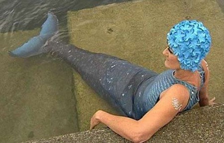 The only crippled mermaid in the world. [Photo/People's Daily]