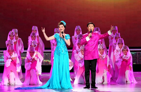 Forum gala show staged in Yinchuan