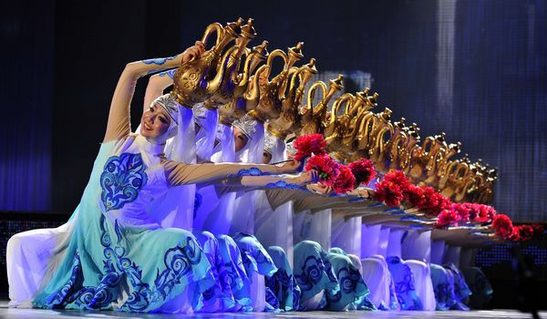 Forum gala show staged in Yinchuan