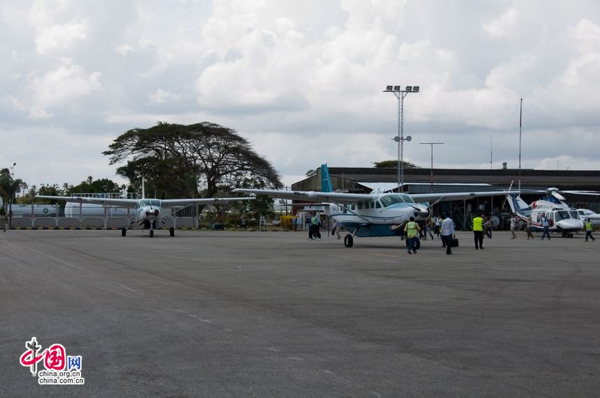 Zanzibar International Airport is the only airport on the tourism-renowed island off the mainland coast of Tanzania, and one of the three airports that operate international air traffic. [Maverick Chen / China.org.cn]