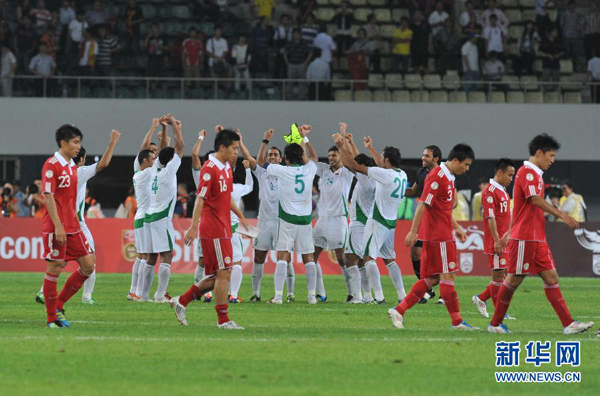 China's qualifying hopes for the 2014 Brazil World Cup became slim after a key home 1-0 loss to Iraqin Shenzhen on October 11, 2011.