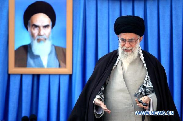 Iran's Supreme Leader Ayatollah Ali Khamenei gestures during his speech in the western city of Kermanshah, Iran, Oct. 16, 2011. Khamenei said Sunday that Iran will respond 'strongly' to any destructive act by the U.S. against the country, the semi-official Fars News Agency reported. [Xinhua]