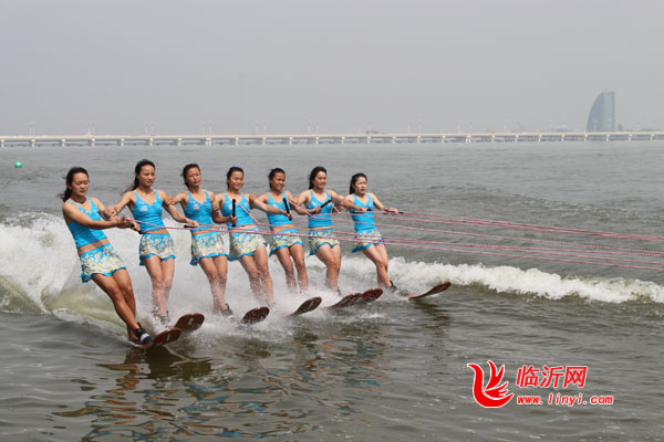 Water Ski World Cup kicks off in Shandong