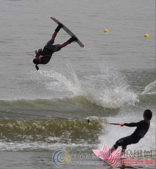 Water Ski World Cup kicks off in Shandong