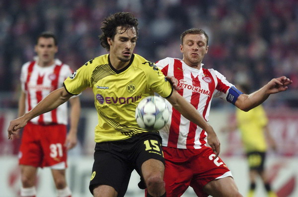 Olympiakos impress in 3-1 win over Dortmund