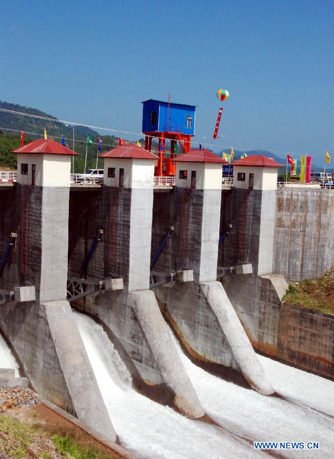 The Shwegyin hydropower plant is pictured in Bago region, southern Myanmar, on Oct. 22, 2011. The Shwegyin hydropower plant was commissioned into service on Saturday. The 75 megawatt (mw) power plant, implemented by the Myanmar Ministry of Electric Power-1 and China Gezhouba Water and Power Group Co. Ltd., is installed with four generators which will generate 262 million kilowatt-hours (kwh).