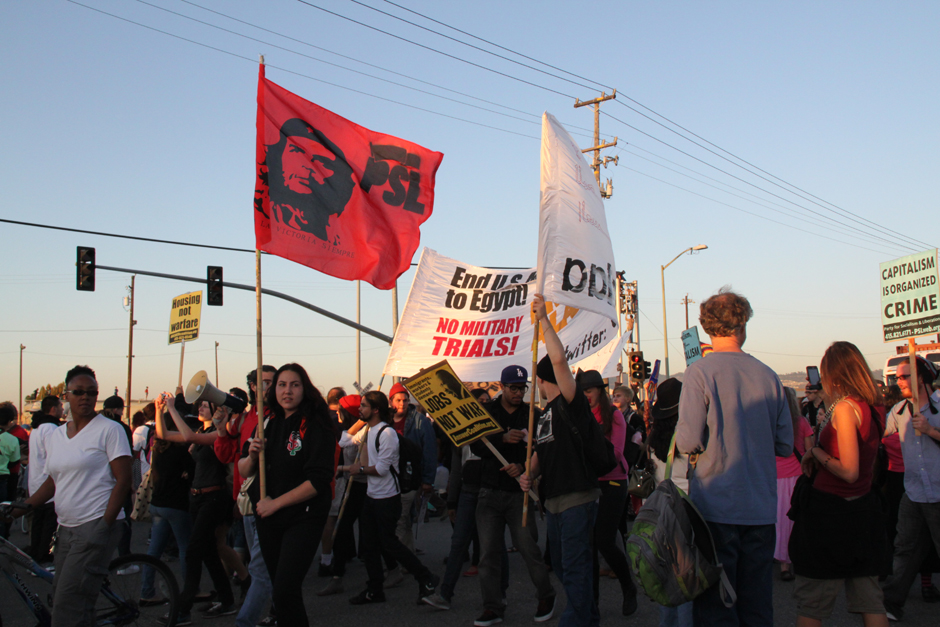 People from all walks of life are occupying Oakland, California on November 2 in response to the call for a general strike. [Leila Li/China.org.cn]