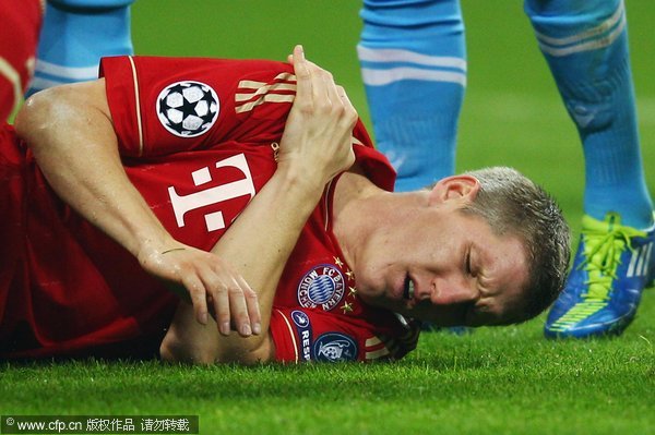 Bastian Schweinsteiger of Muenchen reacts during the UEFA Champions League group A match between FC Bayern Muenchen and SSC Napoli at Allianz Arena on November 2, 2011 in Munich, Germany.