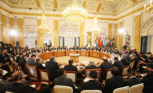 The 10th prime ministers' meeting of the Shanghai Cooperation Organization (SCO) is held in St. Petersburg, Russia, Nov. 7, 2011. 