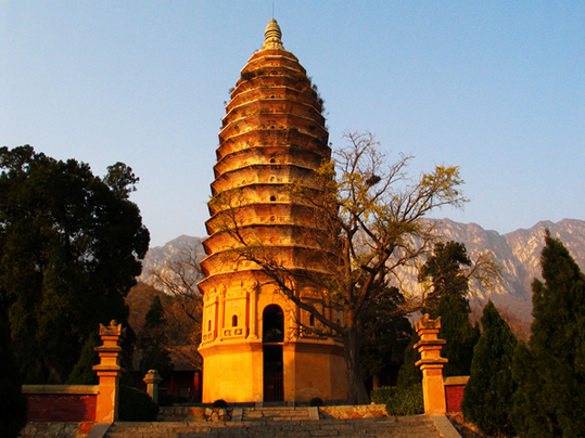 The Songyue Temple Pagoda is the oldest existing large pagoda in China. 