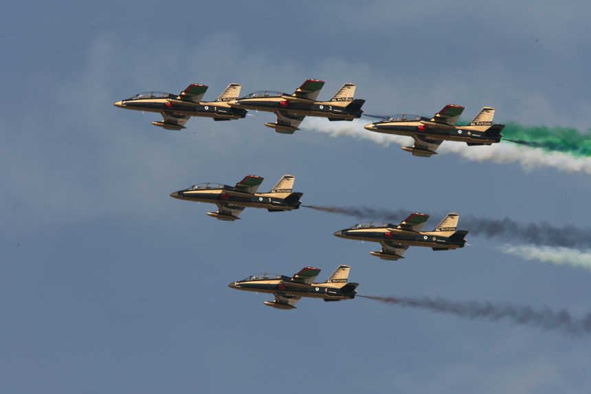 Dubai Airshow opens