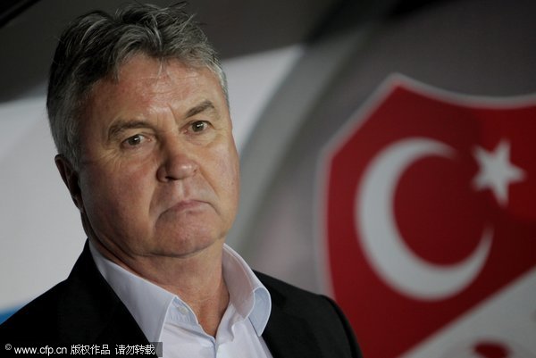 The Turkish football federation (TFF) on 16 November 2011 announced that they had parted ways with coach Guus Hiddink after the side failed to advance to the Euro 2012 finals. 