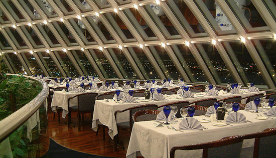 Perlan: Reykjavik, Iceland, one of the 'top 10 world's revolving restaurants' by China.org.cn.