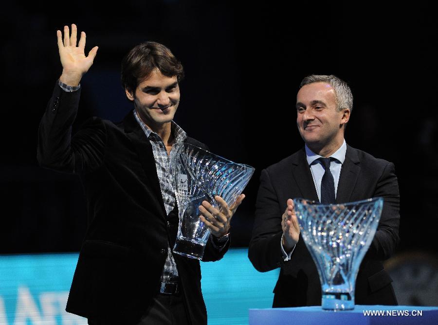 BRITAIN-LONDON-TENNIS-ATP-AWARDS-FEDERER