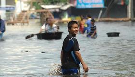 595 dead, 2 missing in Thai flood