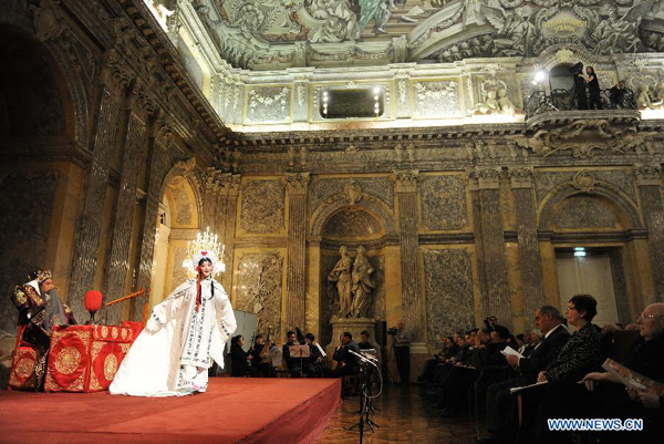 The artists of the Chinese Northern Kunqu Opera Theater perform in the classic piece of Kunqu Opera 'Dou E Yuan' at the Austrian Academy of Sciences in Vienna, capital of Austria, Nov. 24, 2011. 