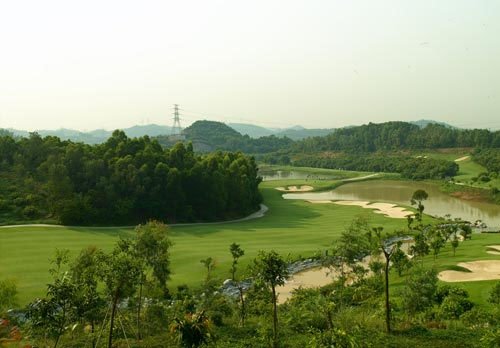 CTS Tycoon (Shenzhen) Golf Club, one of the &apos;Top 10 golf clubs in Shenzhen&apos; by China.org.cn.