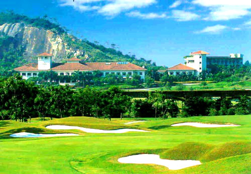 Xili Golf and Country Club, one of the &apos;Top 10 golf clubs in Shenzhen&apos; by China.org.cn.