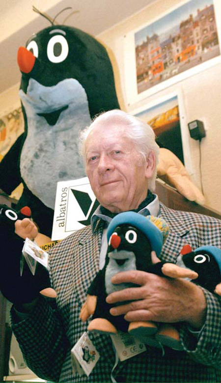'Little Mole' cartoonist Zdenek Miler dies at 90