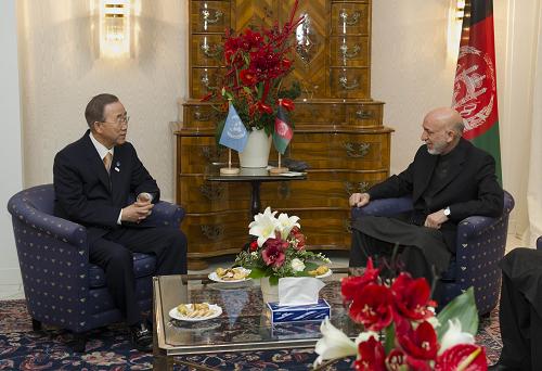 UN Secretary-General Ban Ki-moon (L) meeting with Afghan President Hamid Karzai in Bonn on December 4, 2011, ahead of a major international conference on the war-torn country. The Bonn conference on December 5 will discuss Afghanistan future beyond 2014, when NATO-led international combat troops will leave, and comes ten years after a previous landmark meeting on Afghanistan in the German city. [Xinhua/AFP]