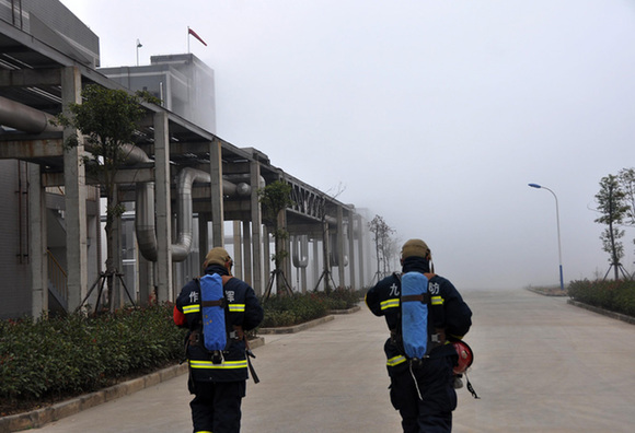 A concentrated sulfuric acid leak accident occurred Monday in Hukou county of east Jiangxi province. [Xinhua] 