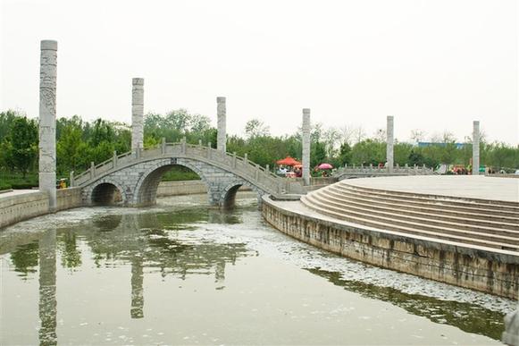 Caozhou Peony Garden 