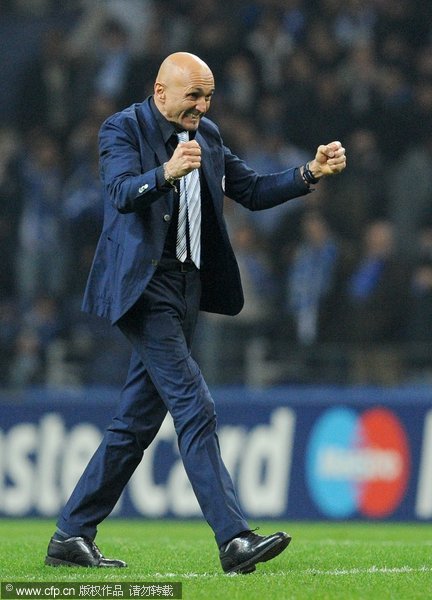 Zenit's coach Luciano Spalletti from Italy celebrates after their 0-0 draw against FC Porto during their UEFA Champions League group G soccer match held at Dragao Stadium in Porto, Portugal, 6 December 2011.