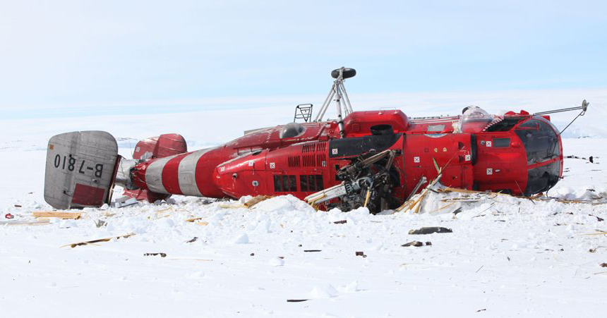 The Xueying helicopter lies heavily damaged after crashing in Antarctica in the small hours of Friday Beijing time. The two crew members were safely returned to their supporting icebreaker.