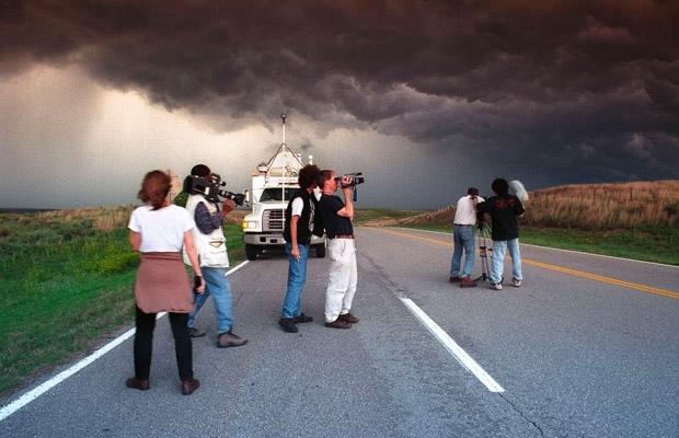 Take a look at the photos of extreme weather taken by famous American photographer Jim Reed. [Guangming Daily] 