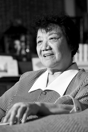 Chinese poet Ke Yan dies at 82 - China.org.cn