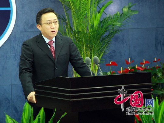 Yang Yi, spokesman of the State Council Taiwan Affairs Office, said at a regular press conference Wednesday that a total of 1.122 million Chinese mainland tourists visited Taiwan in the January-November period in 2011.