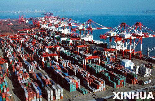 China's exports to the EU edged up only 5 percent this past month, one-quarter of the pace in July and August.