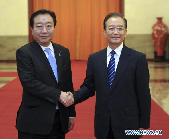 Wen, Japanese PM hold talks on ties, peninsula situation