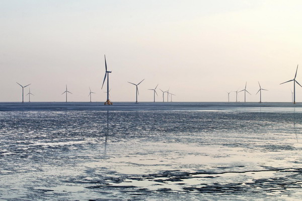 China&apos;s largest wind farm blows into operation