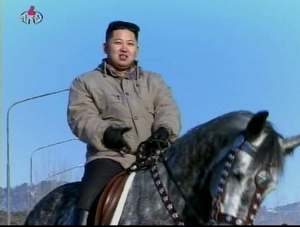 The Democratic Republic of Korea (DPRK) state TV marked new leader Kim Jong Un's birthday on Sunday with a documentary film which highlights his experience in leading the country's military. [Photo from sina.com.cn]