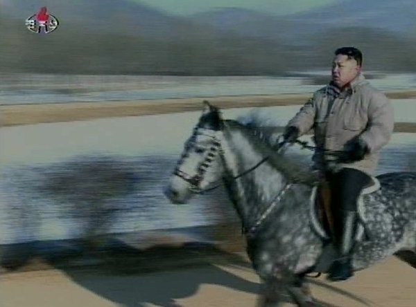 The Democratic Republic of Korea (DPRK) state TV marked new leader Kim Jong Un's birthday on Sunday with a documentary film which highlights his experience in leading the country's military. [Photo from sina.com.cn]