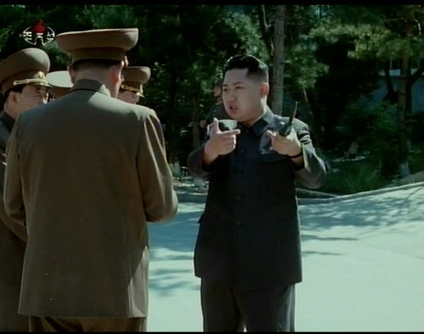 The Democratic Republic of Korea (DPRK) state TV marked new leader Kim Jong Un's birthday on Sunday with a documentary film which highlights his experience in leading the country's military. [Photo from sina.com.cn]