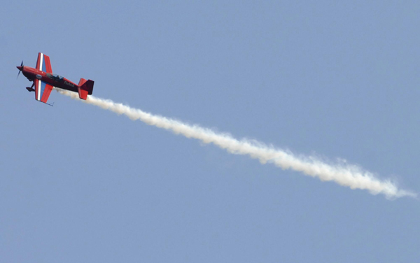 Air Show 2012 kicks off in Ilopango