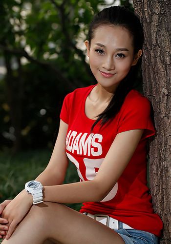 Ren Han, one of the 'Top 10 winners of Miss Campus China Contest 2011' by China.org.cn.