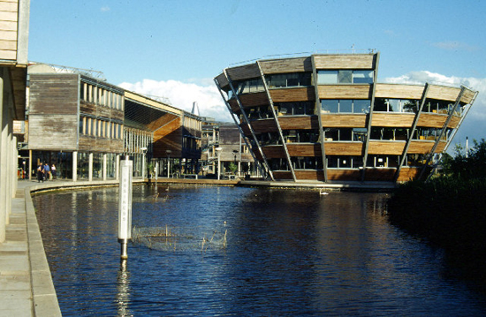 University of Nottingham, one of the 'top 20 UK universities in 2011' by China.org.cn.