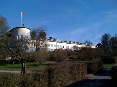 Stockholm International Peace Research Institute,one of the 'top 30 think tanks in the world 2011' by China.org.cn. 