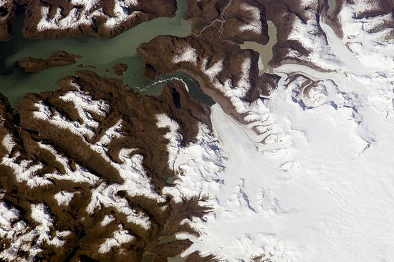 Jorge Montt Glacier, Southern Patagonian Ice Field, Chile. [NASA] 